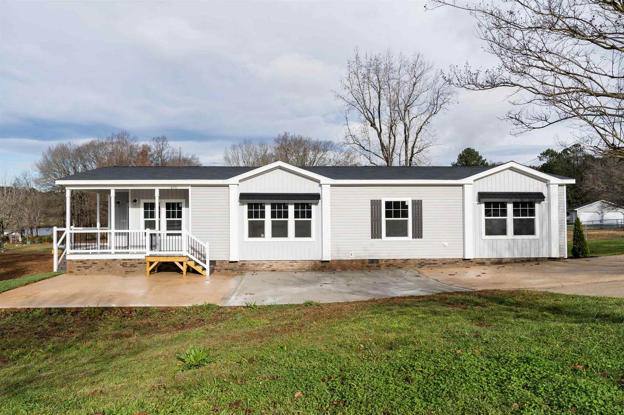 405 Coggins Shore - Photo 1