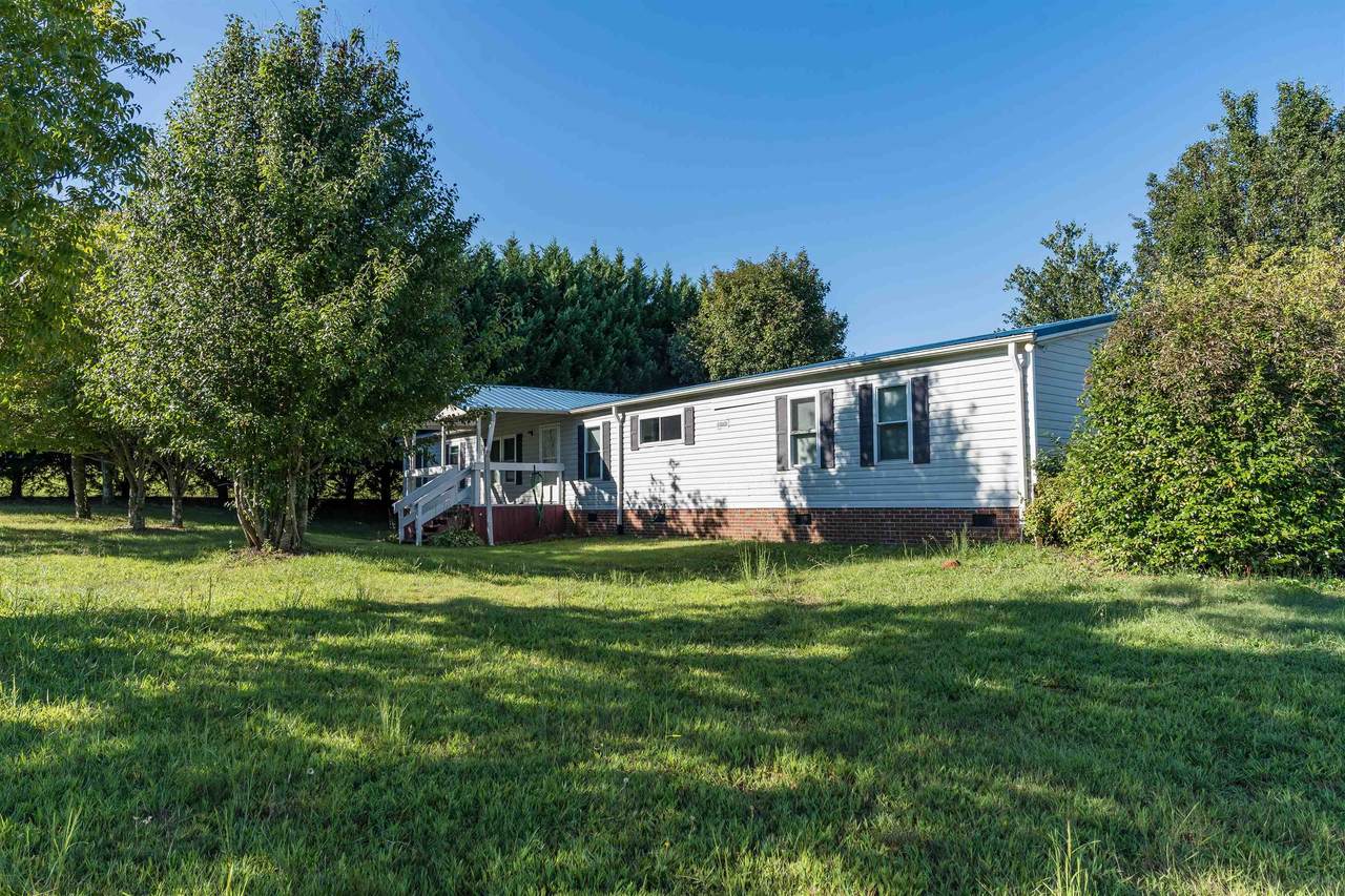 674 Wilkins Rd - Photo 1