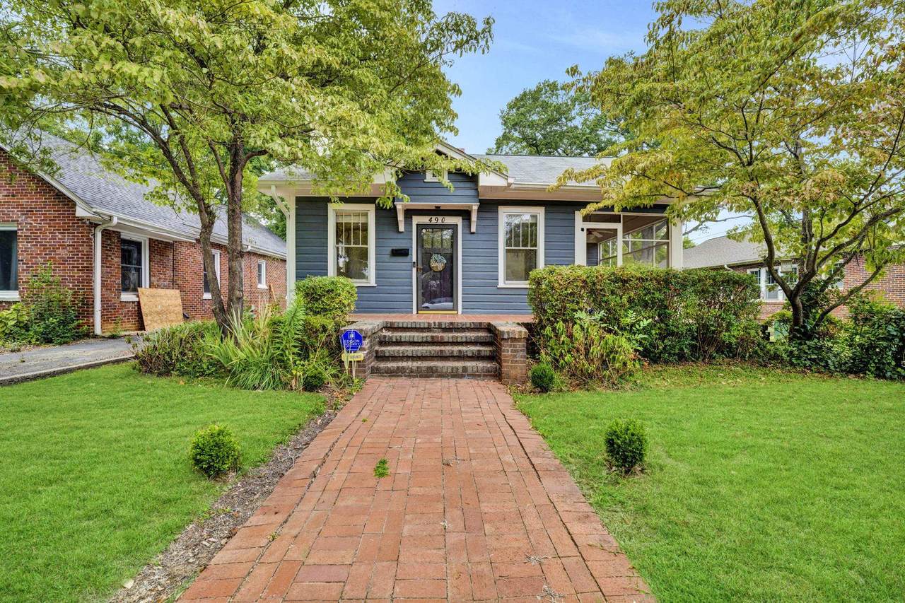 490 Pinckney Ct - Photo 1