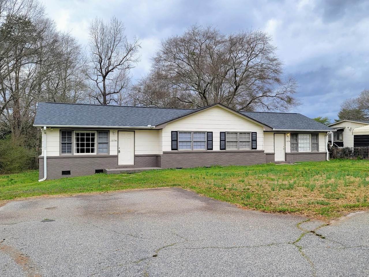 165 Suttles Rd - Photo 1