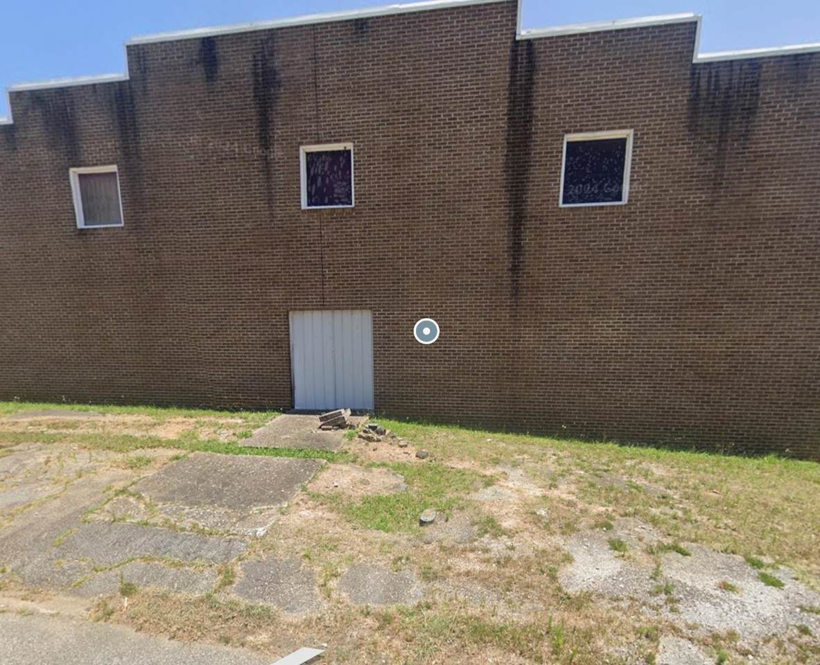 511 Foster Street - Photo 1