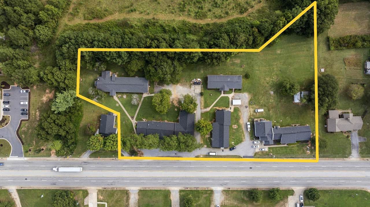 4026 Moore Duncan - Photo 1