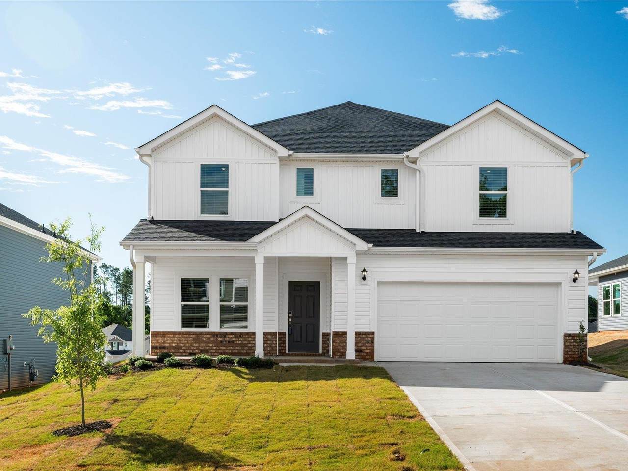 226 Maxwell Drive - Photo 1