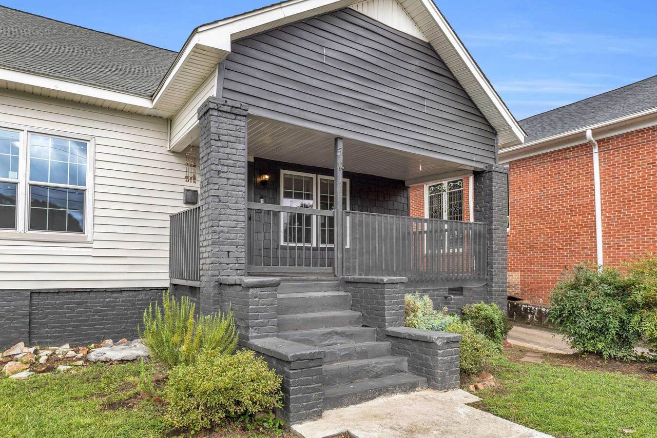 321 Dean Street - Photo 1