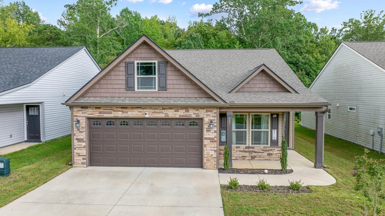 487 Timberwood Drive - Photo 1