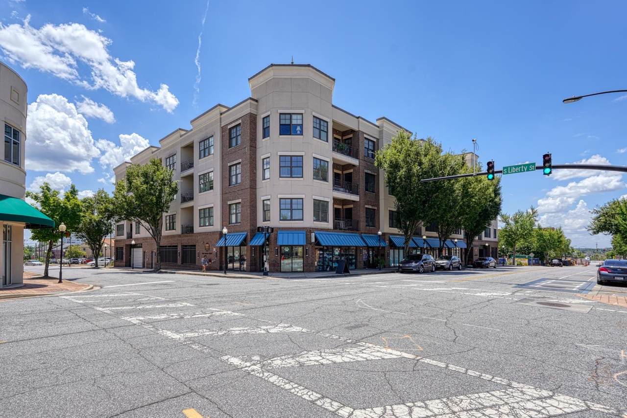 155 Broad #414 Street - Photo 1