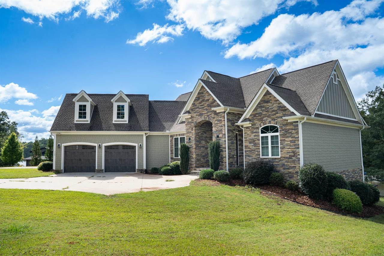 730 Foster Road - Photo 1