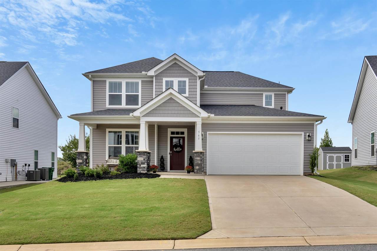 565 Fenwick Drive - Photo 1