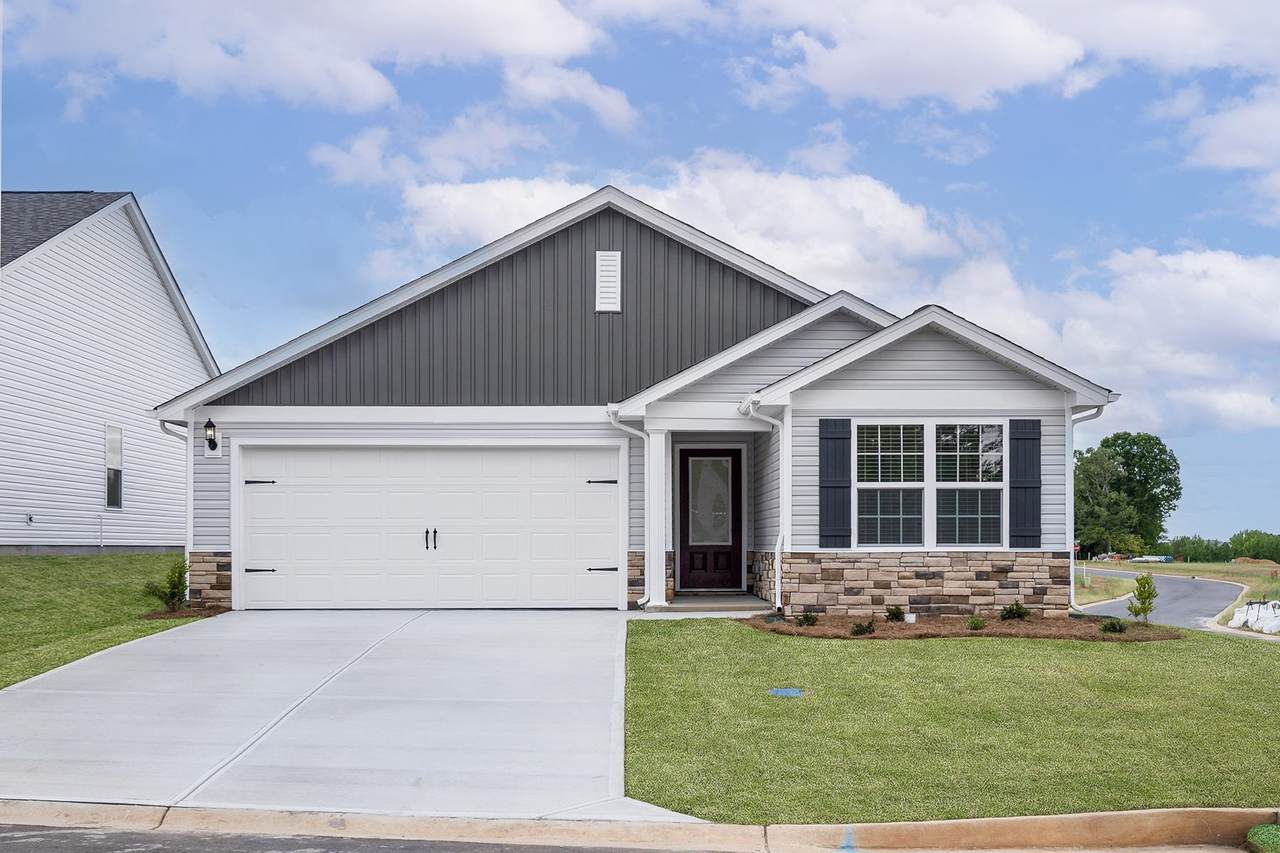 1073 Mossy Oak Drive - Photo 1