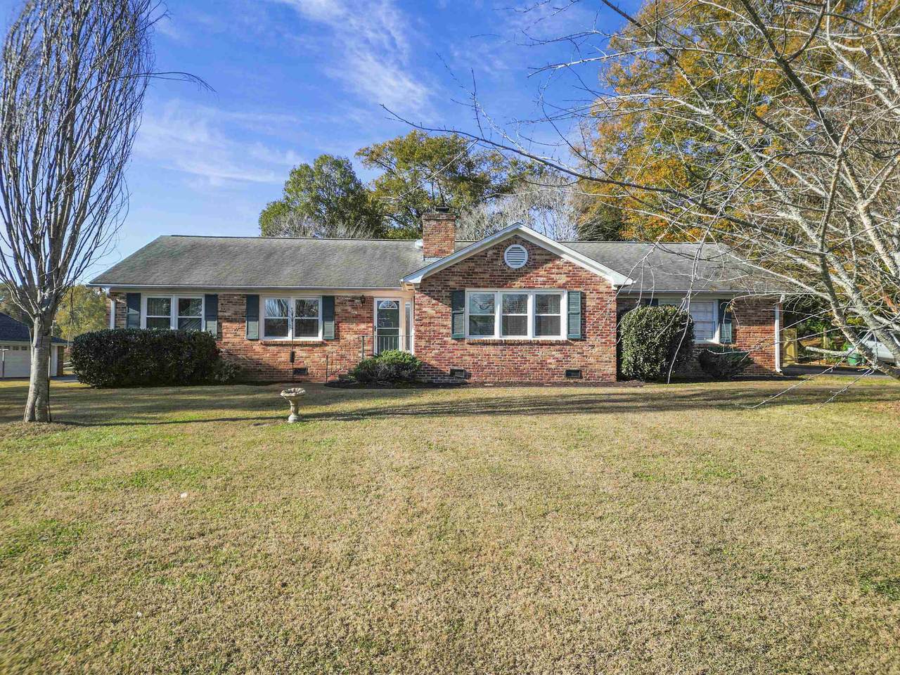 804 Thackston Dr - Photo 1