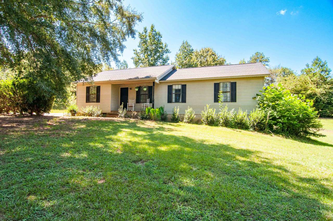 415 S Lakeview Drive - Photo 1