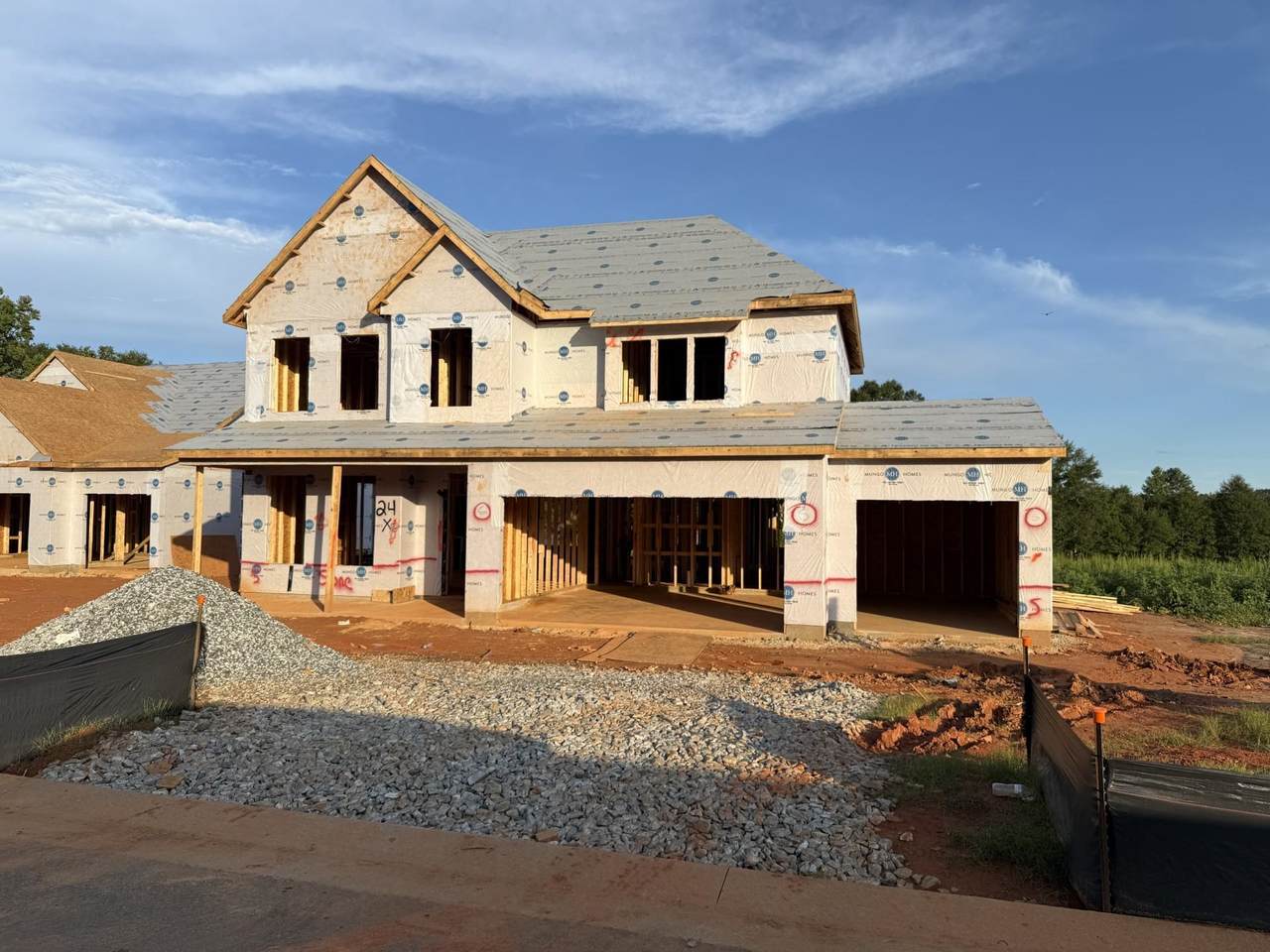 527 Livingston Way - Photo 1