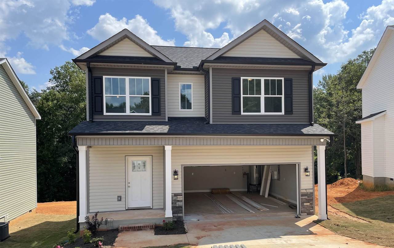 231 Rosewood Circle - Photo 1