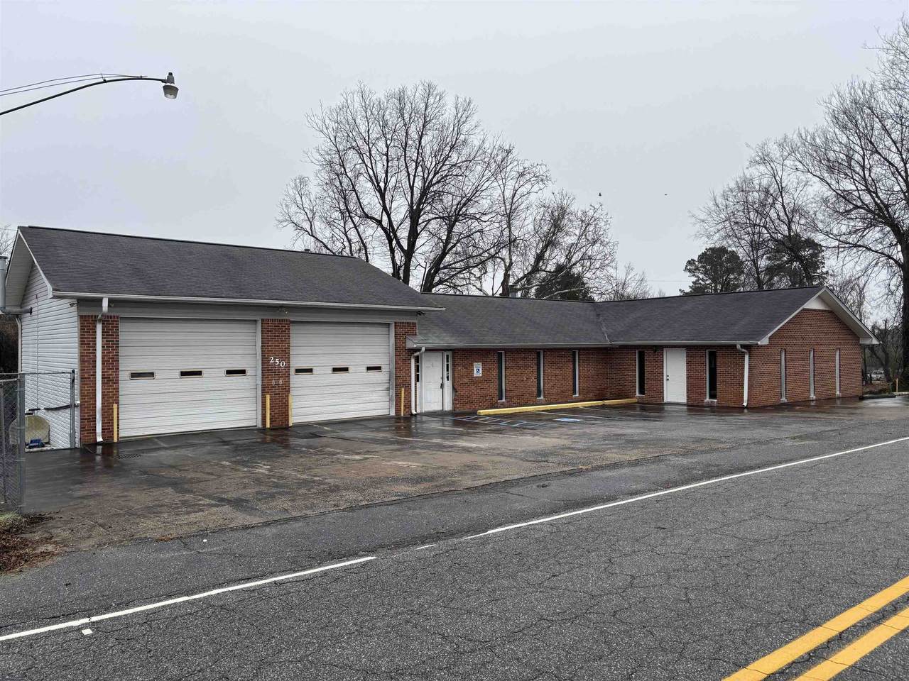 250 Cedar Springs Avenue - Photo 1