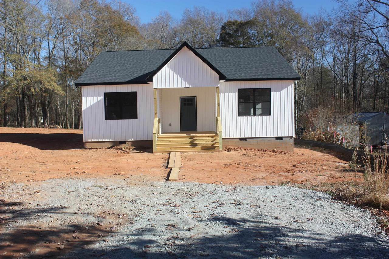 147 Highland Hills Drive - Photo 1