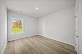 318 Allingham Road - Photo 17