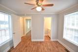 110 Washington Court - Photo 12