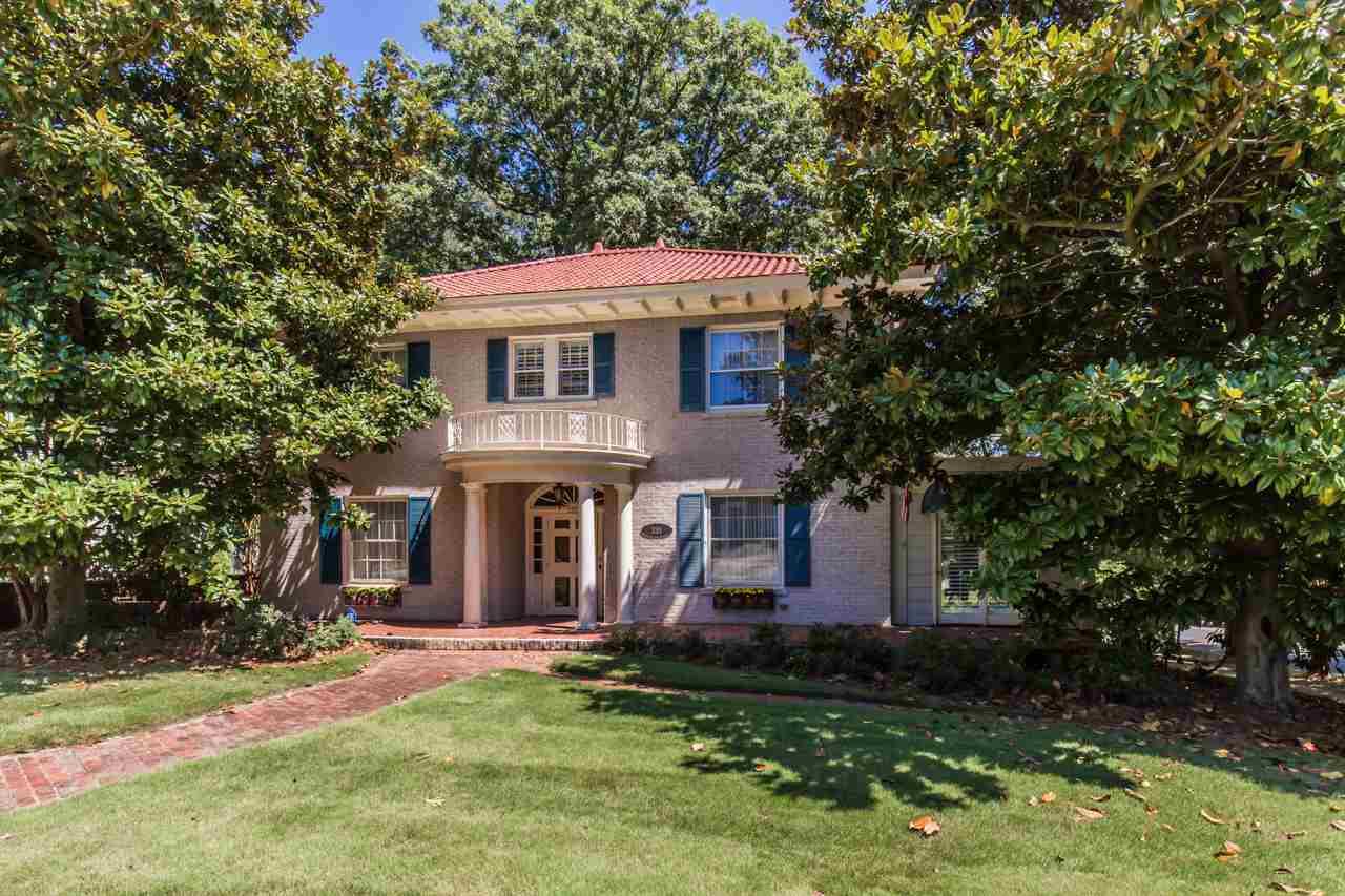 331 Connecticut Drive - Photo 1