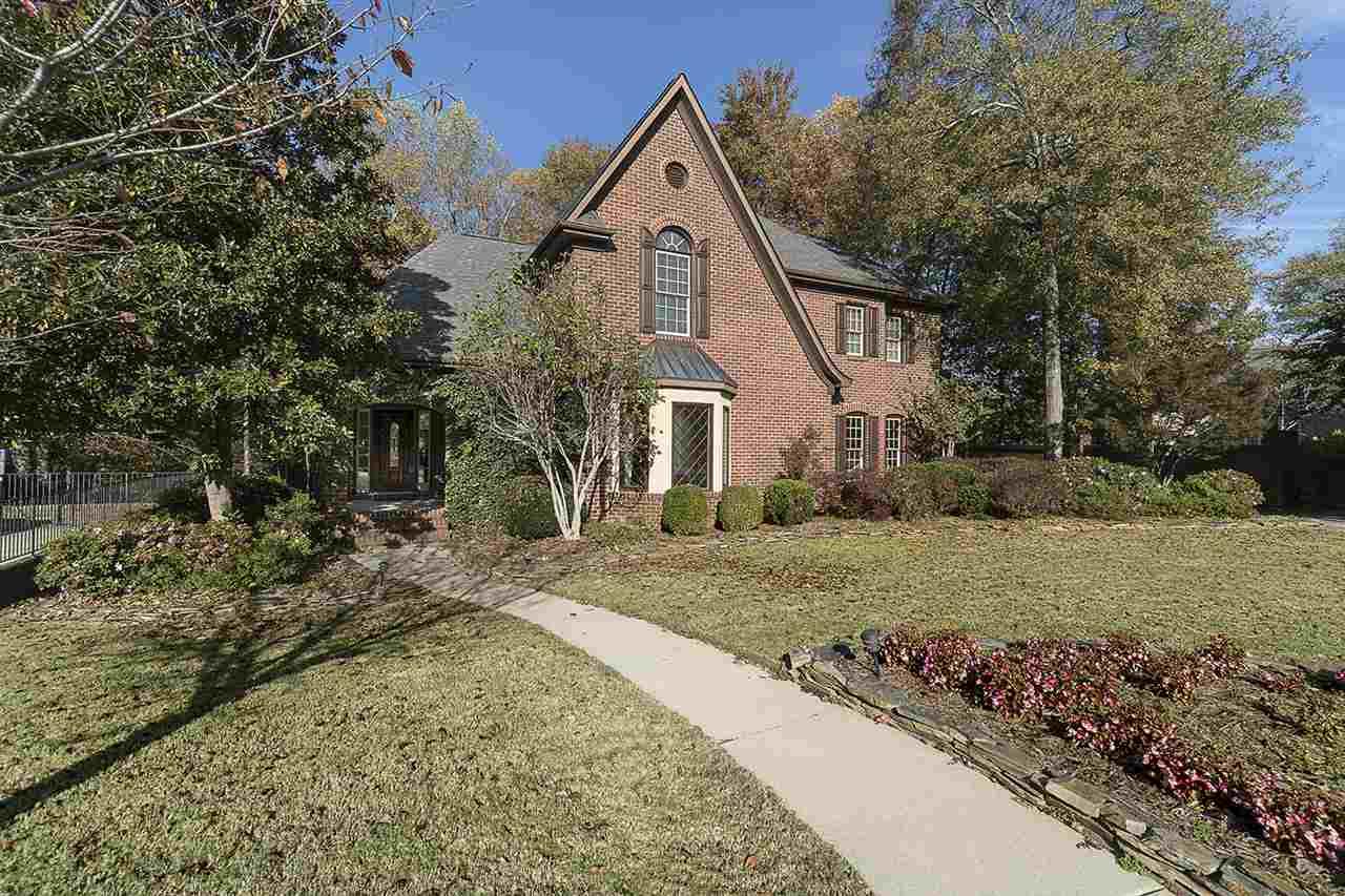 11 Knightsbridge Drive - Photo 1