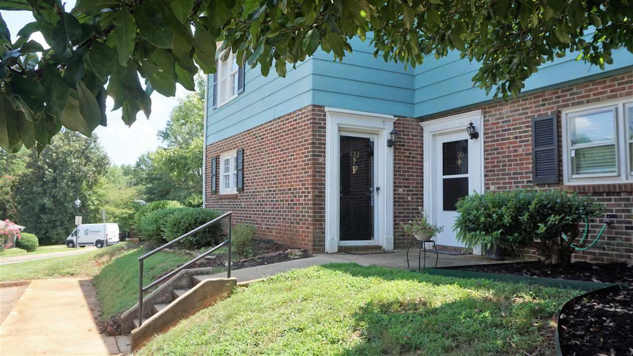 132 Fernridge Drive - Photo 1