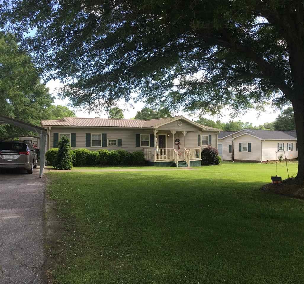 279 Patricia Drive - Photo 1