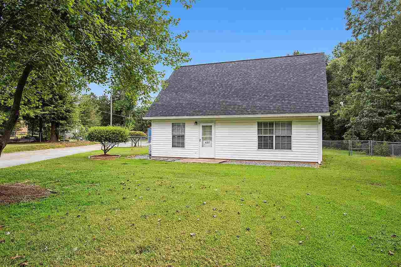 6317 Greenfield Dr - Photo 1
