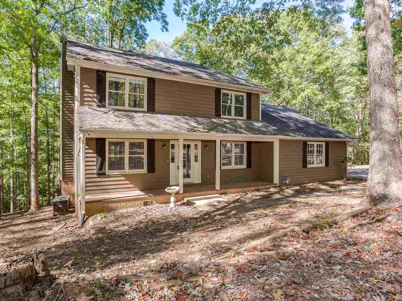 236 Crestline Dr - Photo 1