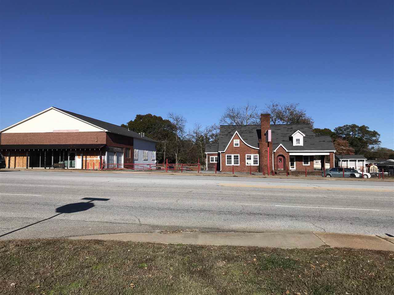 1205 Asheville Highway - Photo 1