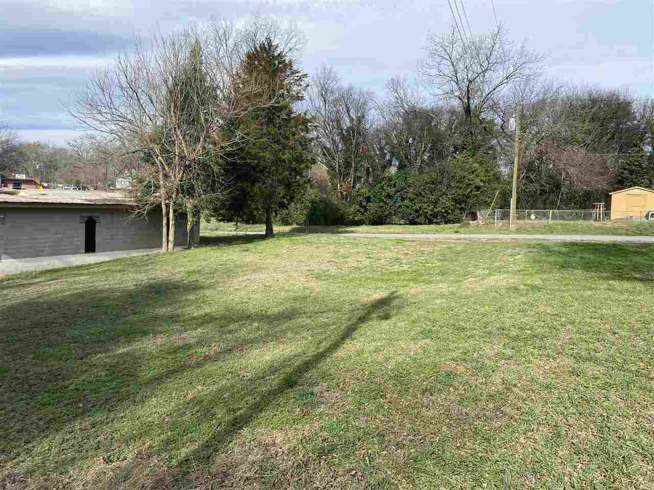 132 League Street - Photo 1