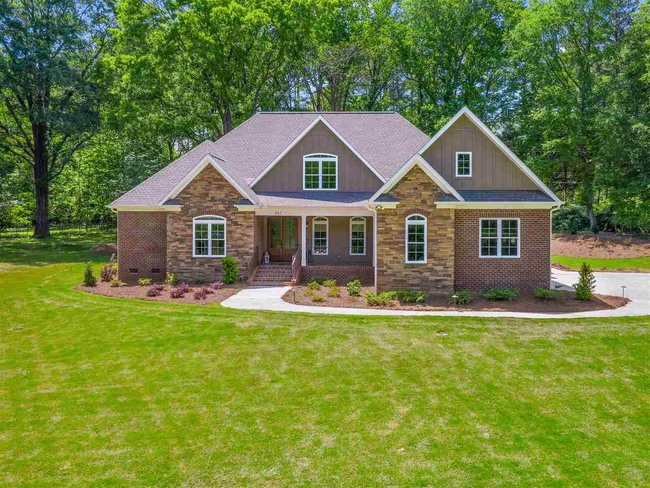 481 Greylogs Lane - Photo 1