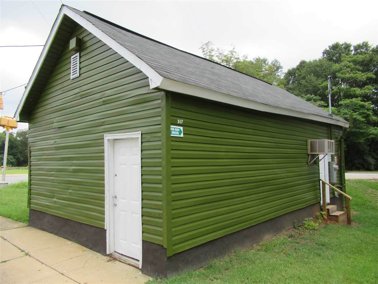 317 Forest - Photo 1