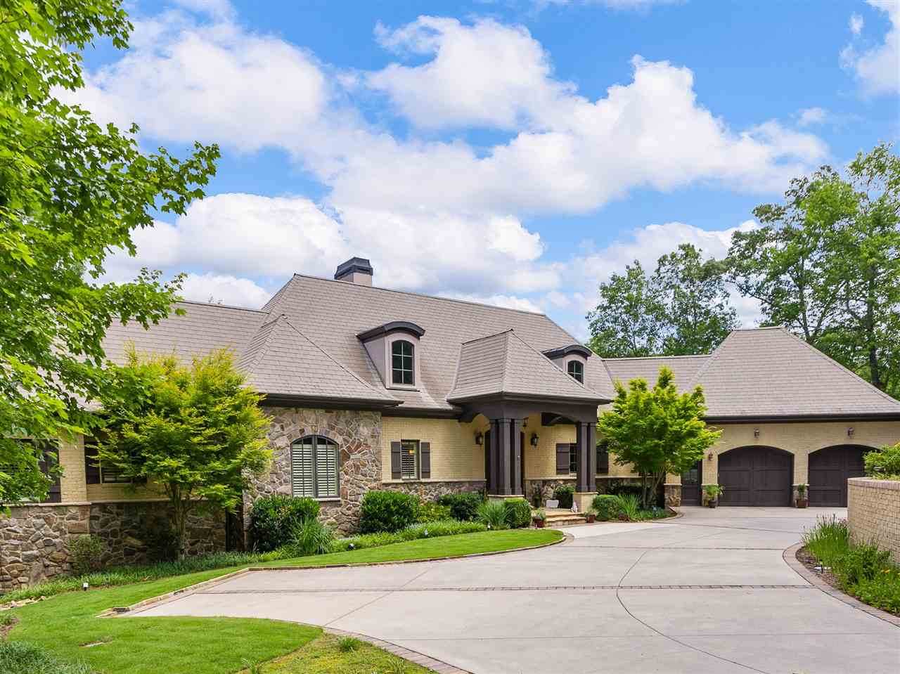 611 Highridge Parkway - Photo 1