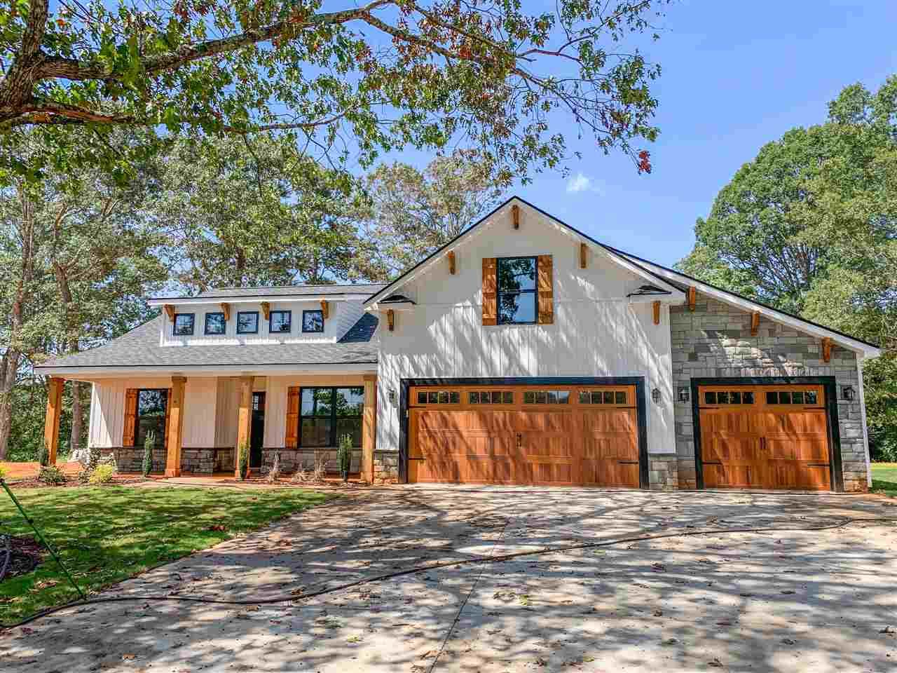 687 Sloan Rd - Photo 1