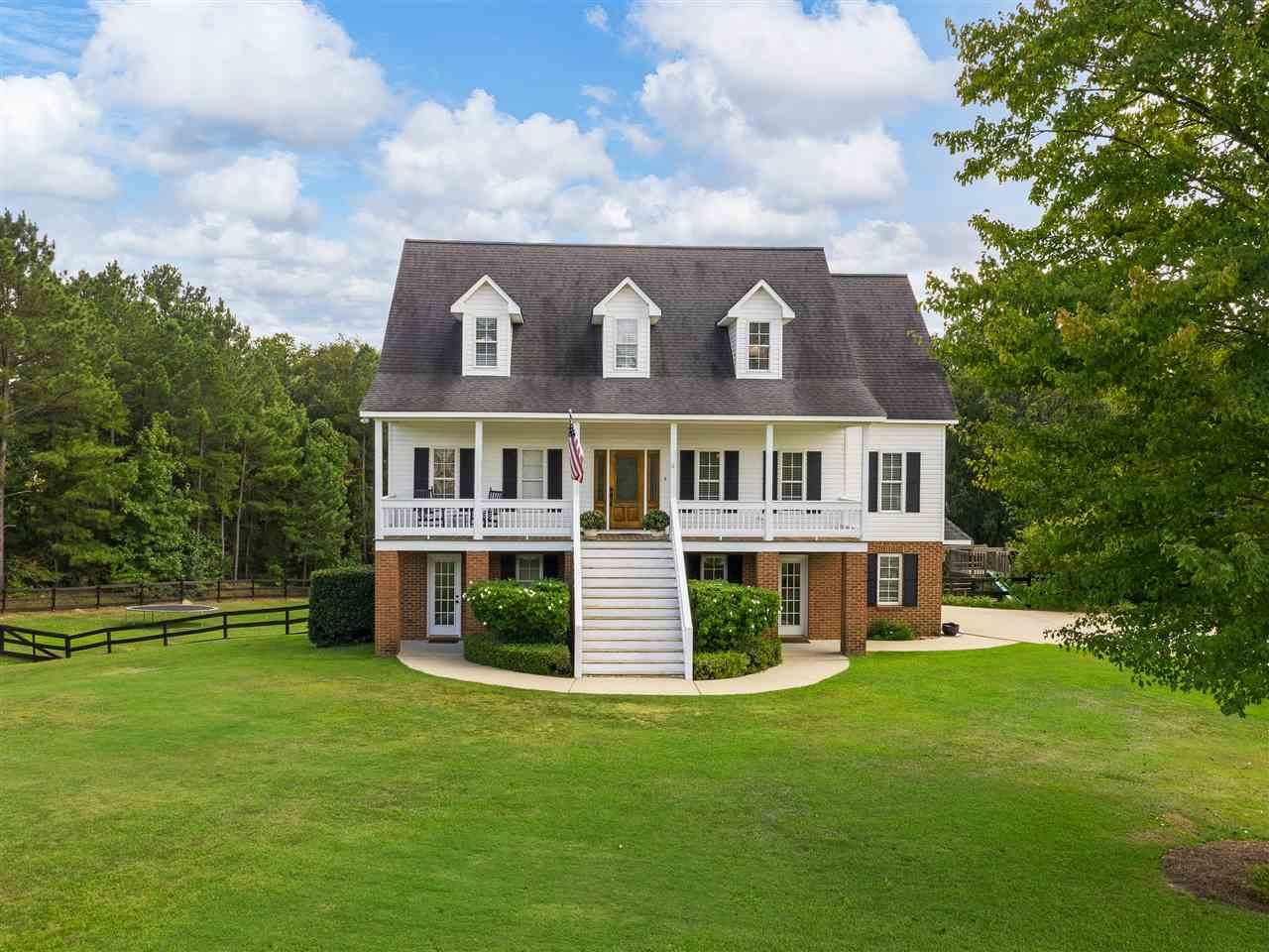 101 Cody Dr - Photo 1