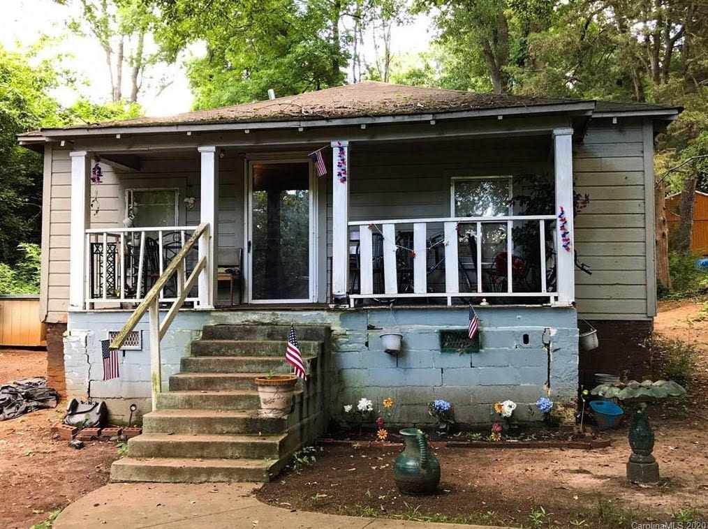 905 Wilmouth St. - Photo 1