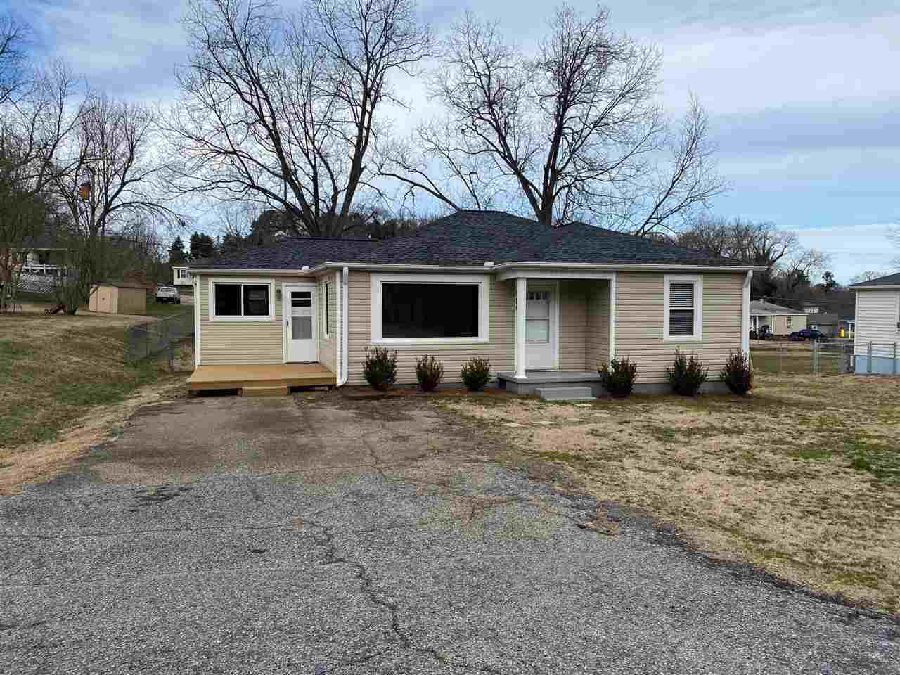 106 North Avenue - Photo 1