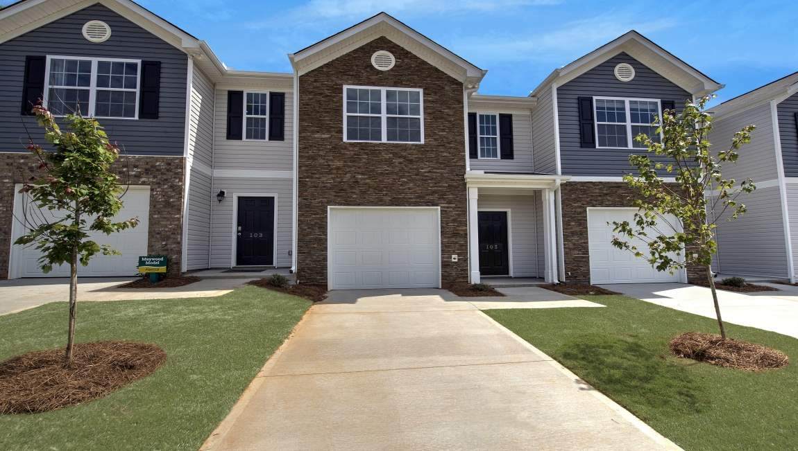 1360 Wunder Way - Photo 1