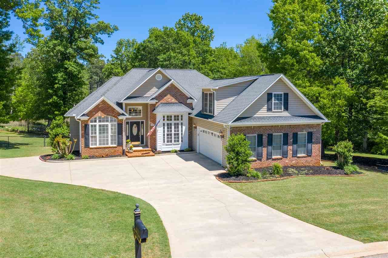 217 Holly Drive - Photo 1