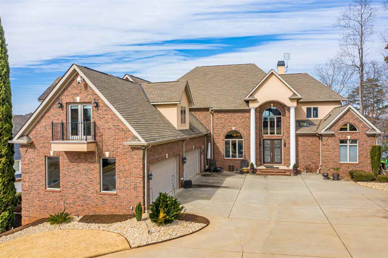 204 Caledonia Court - Photo 1
