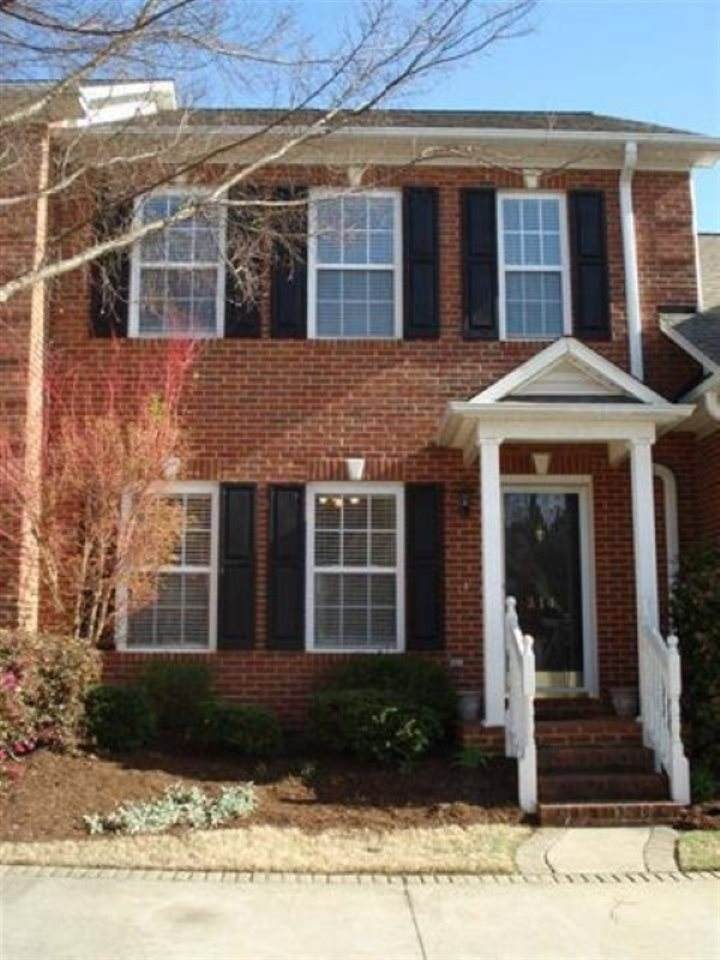 314 Rexford - Photo 1