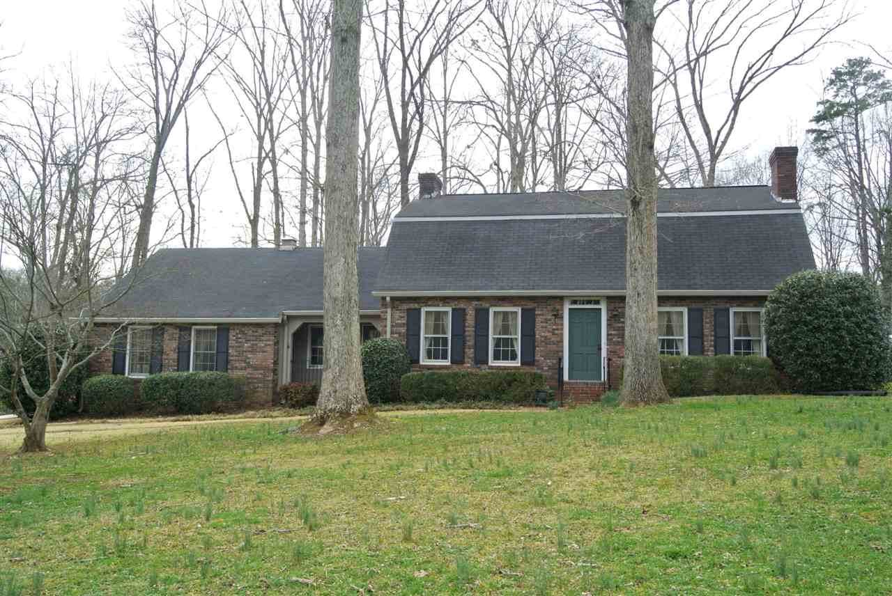 122 Starline Drive - Photo 1