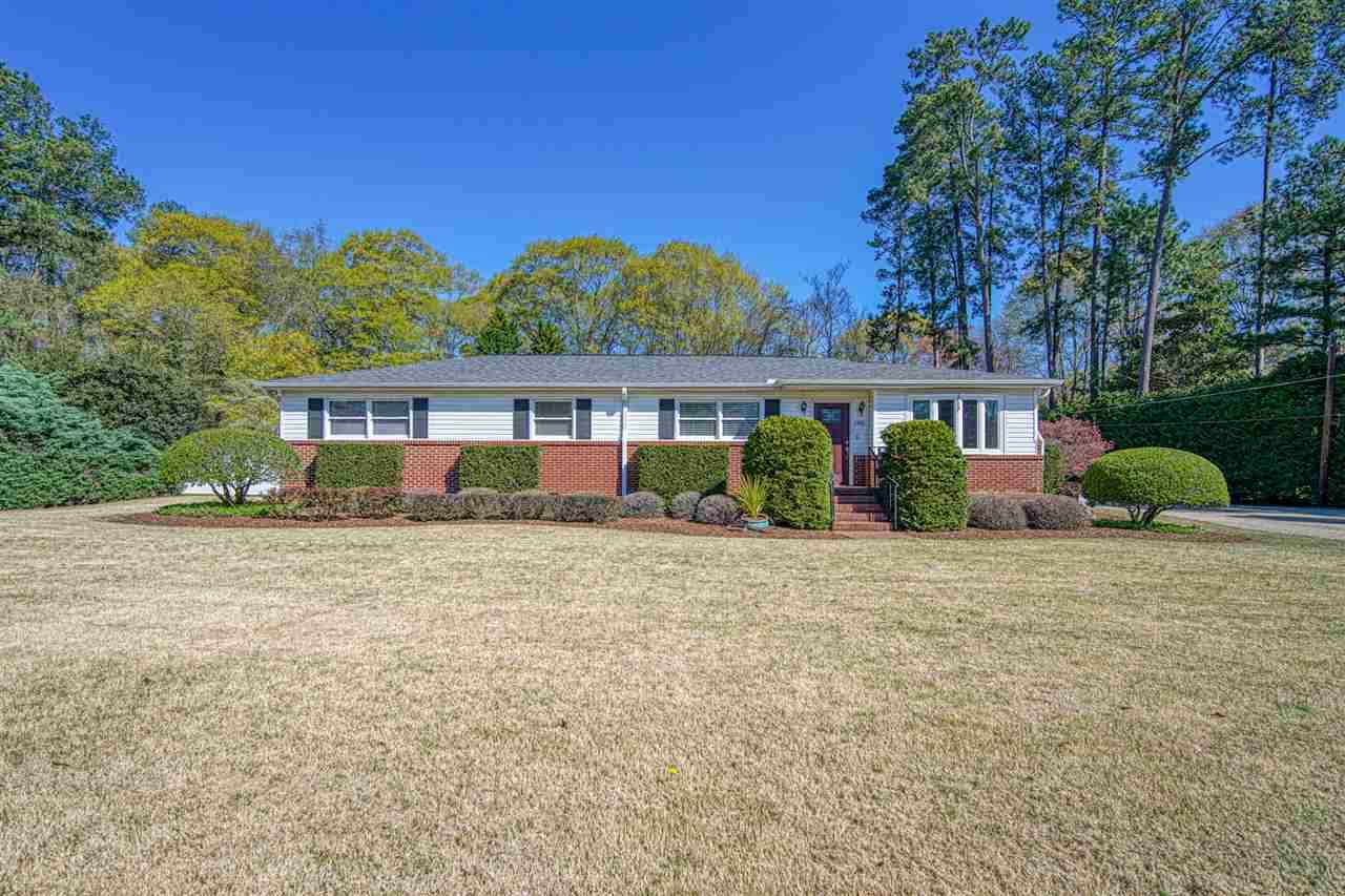 2443 Scott St - Photo 1