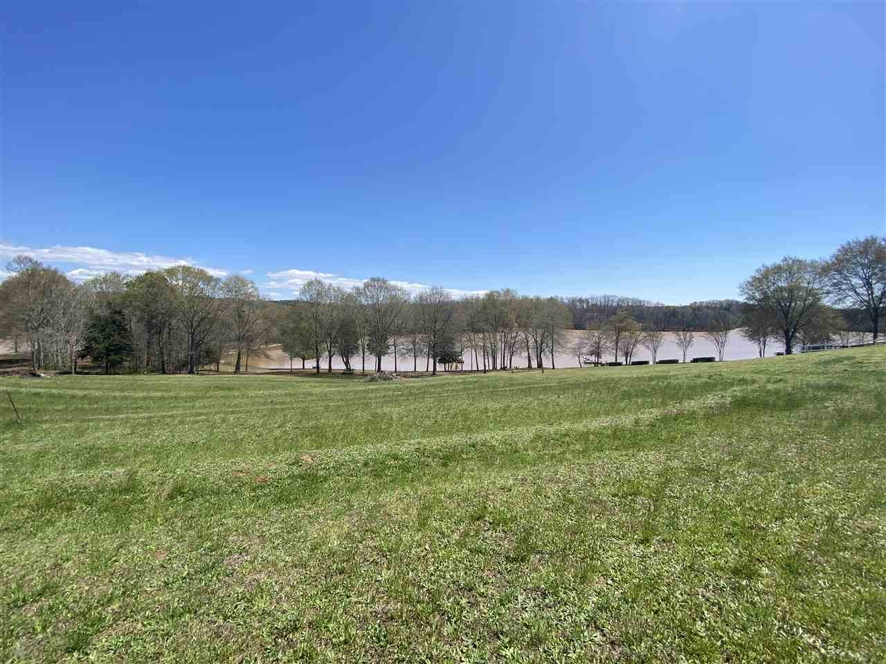 165 Stoneridge Drive - Photo 1