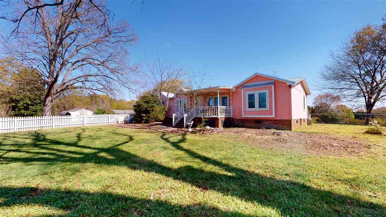 618 Green River Rd - Photo 1