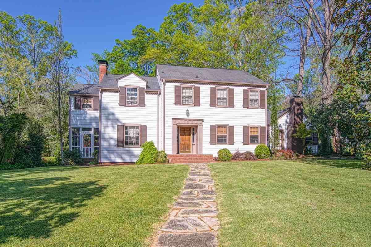 174 Park Dr - Photo 1