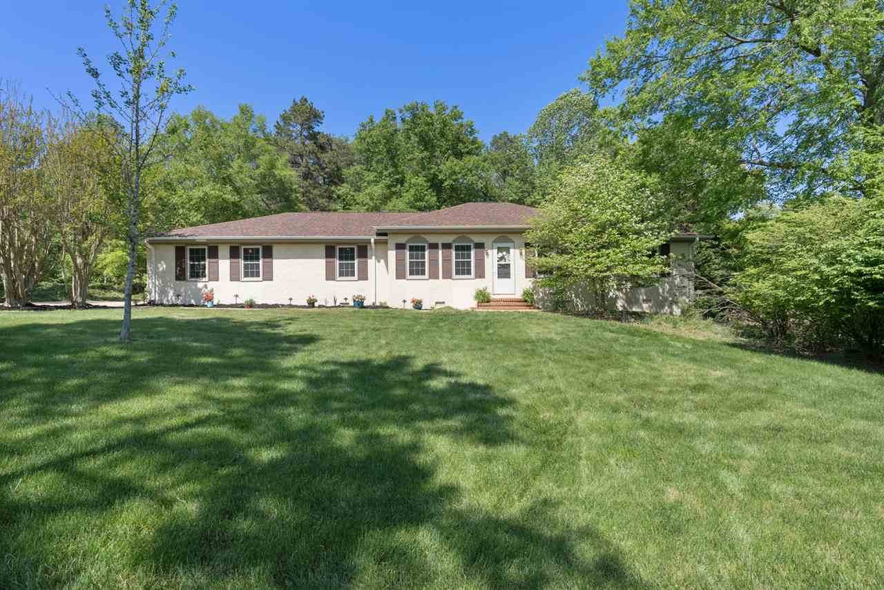 105 Woodwind Drive - Photo 1