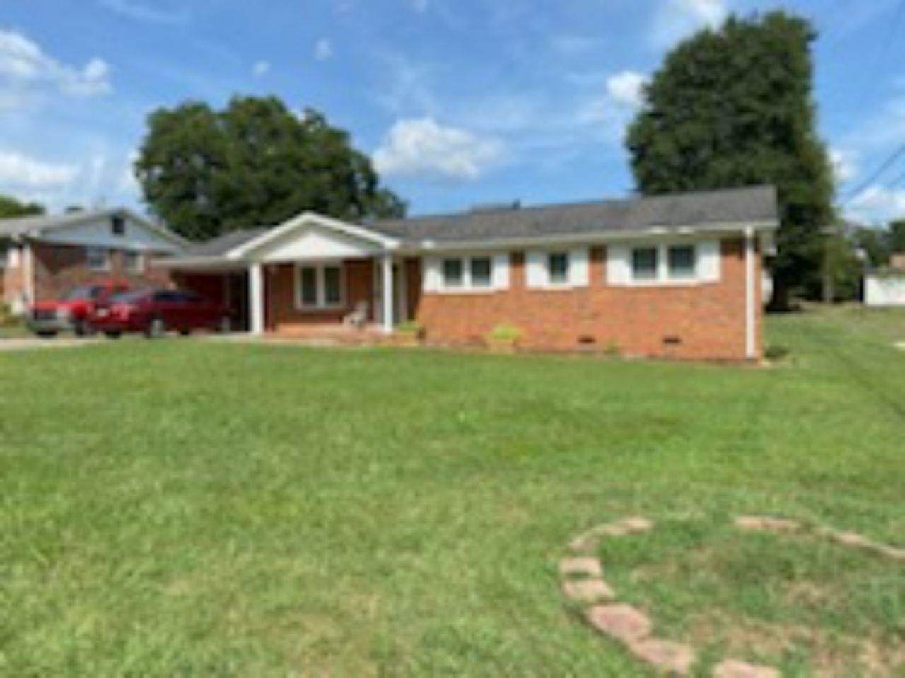 122 Stribling Circle - Photo 1