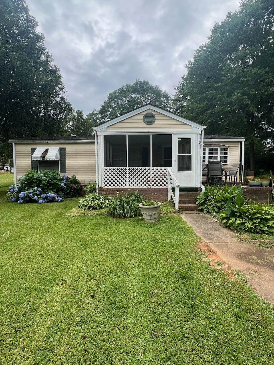 170 Blackstock Road - Photo 1