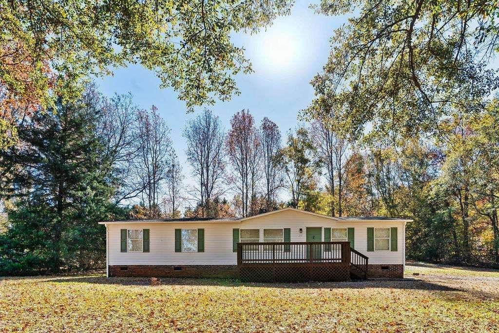 27 Shasta Drive - Photo 1