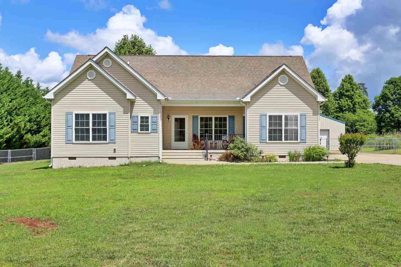 13718 Highway 11 - Photo 1